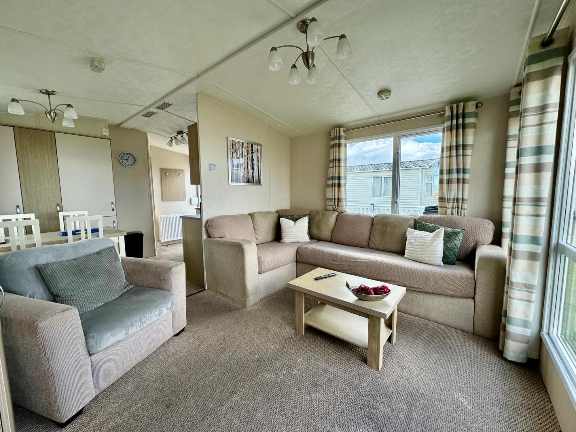 New Sea View Platinum Caravan With Huge Decking Newcastle upon Tyne Ngoại thất bức ảnh